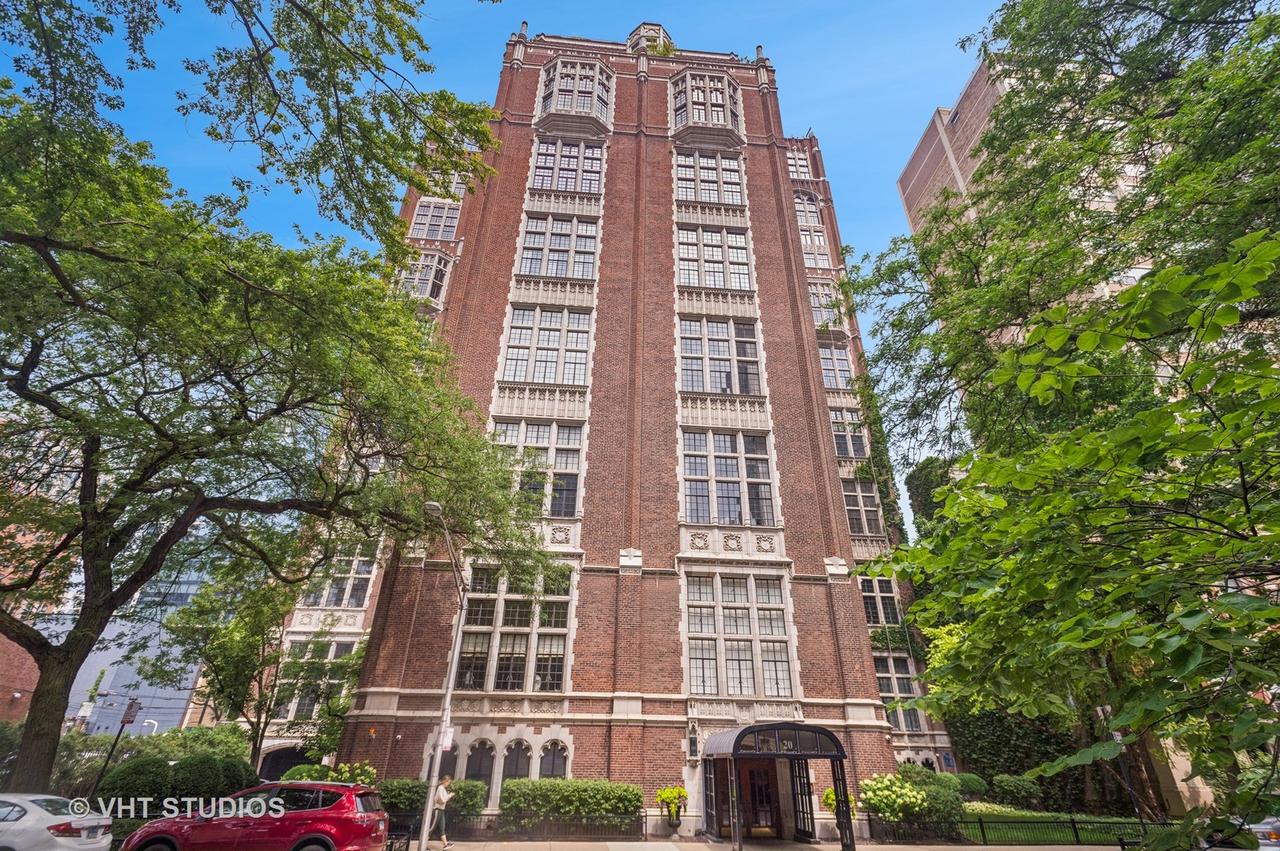 20 E Cedar St. #8B, Chicago, IL 60610