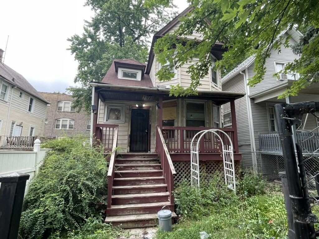5252 W Ferdinand St., Chicago, IL 60644