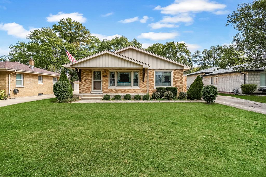 17223 69th Ave., Tinley Park, IL 60477