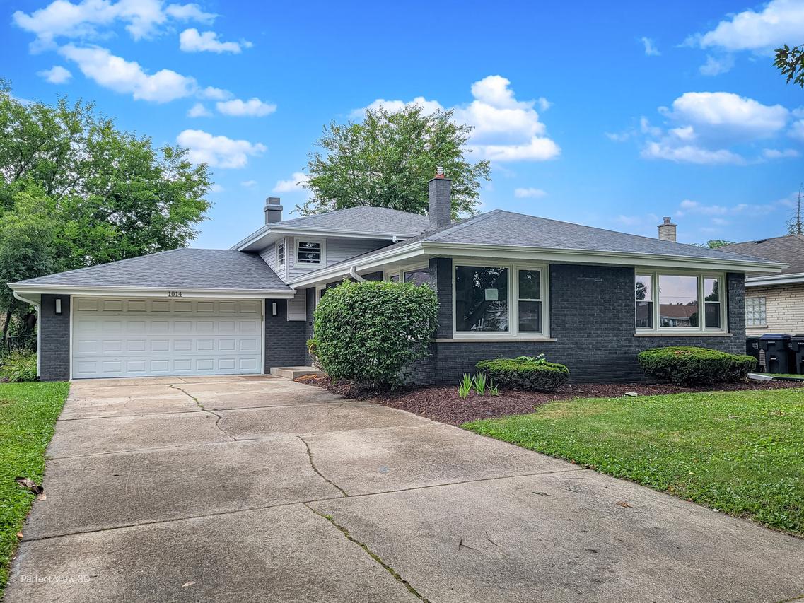 1014 E 171st Pl., South Holland, IL 60473
