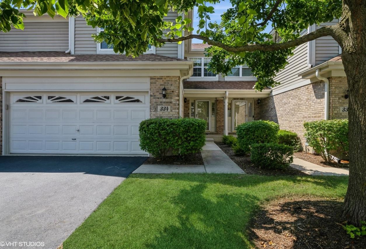 334 Bloomfield Ct., Vernon Hills, IL 60061