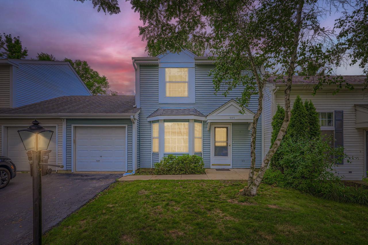 505 Newbury Dr., Island Lake, IL 60042