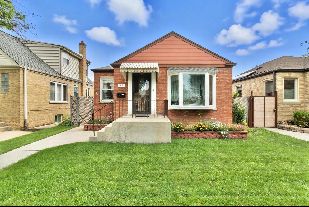 3755 N Page Ave., Chicago, IL 60634