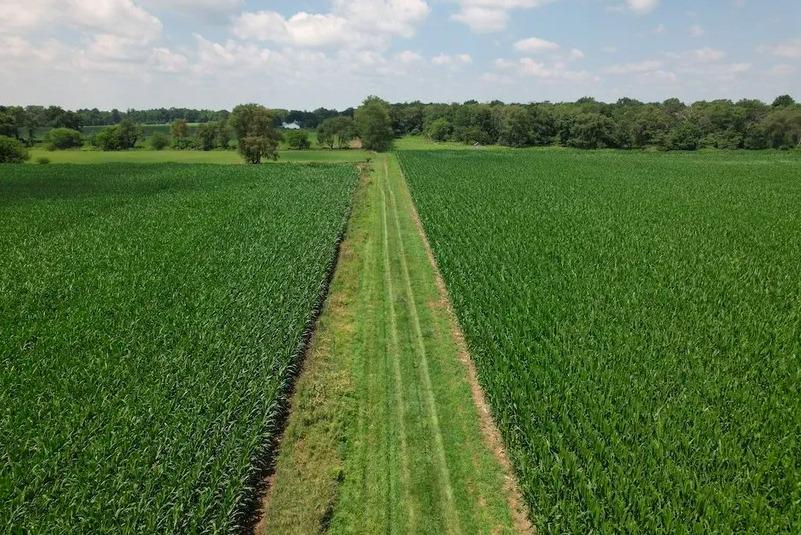 2750th Rd., Sandwich, IL 60548