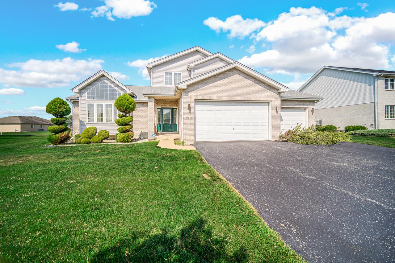 19548 Northwinds Dr., Lynwood, IL 60411