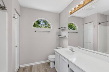 1848 Princeton Ct., Gurnee, IL 60031