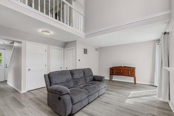 1848 Princeton Ct., Gurnee, IL 60031