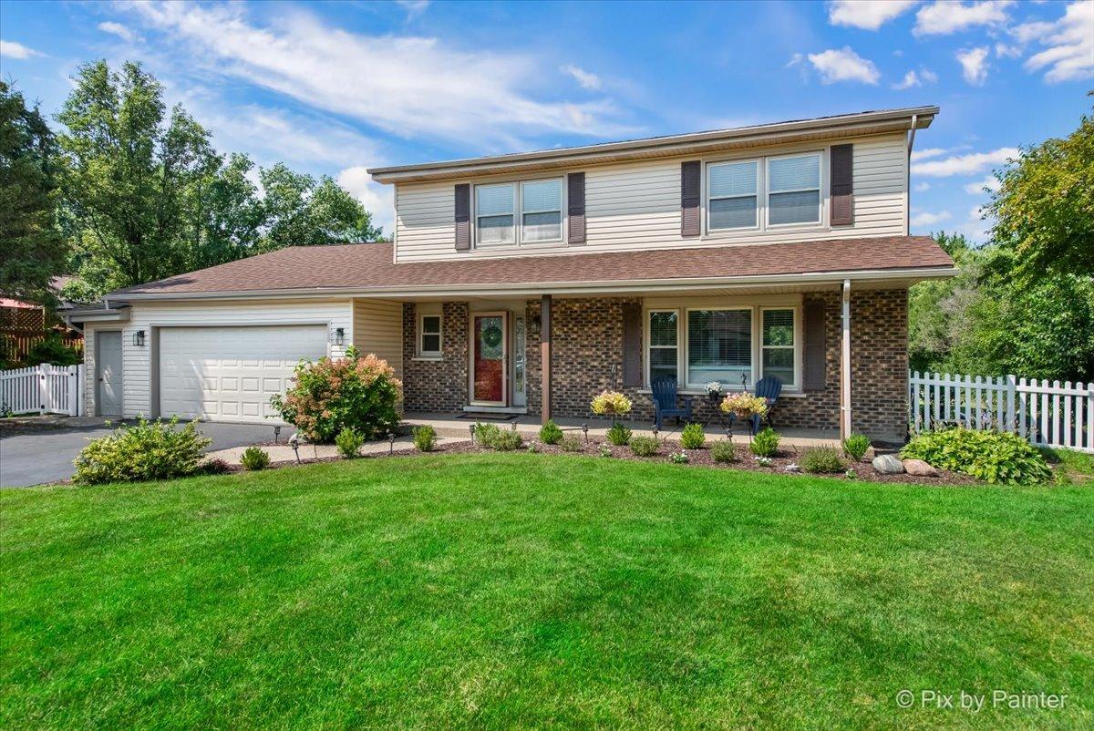 906 Edward St., Wheeling, IL 60090