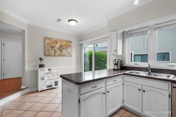 1520 Loatonia Ct., Libertyville, IL 60048