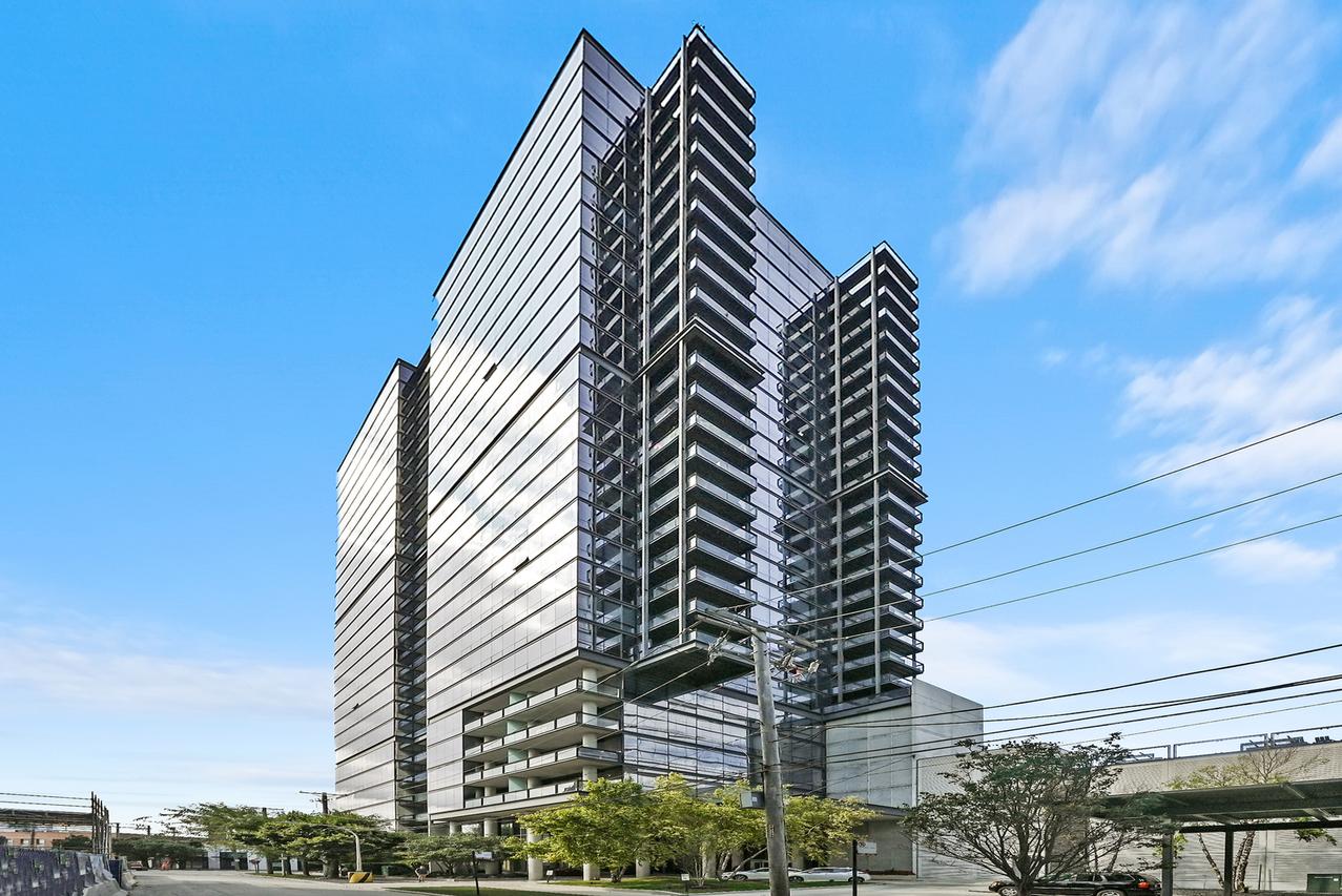 860 W Blackhawk St. #1807, Chicago, IL 60642