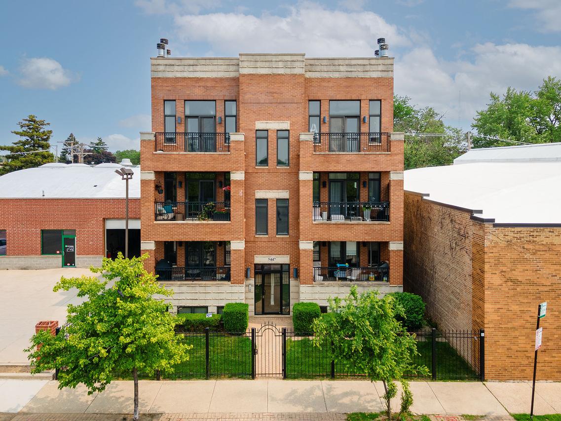 5445 N Northwest Hwy. #3S, Chicago, IL 60630