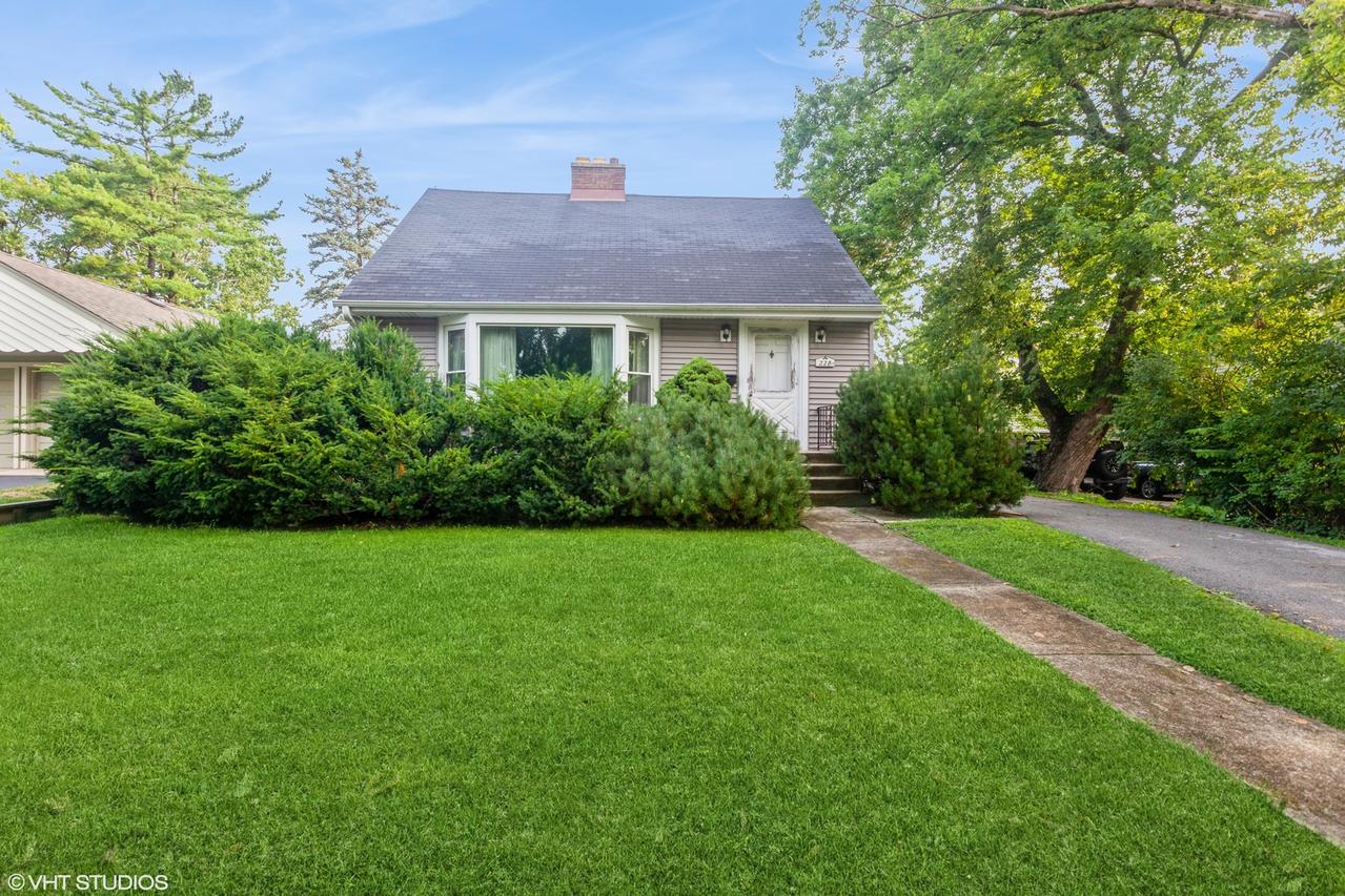 228 4th St., Downers Grove, IL 60515