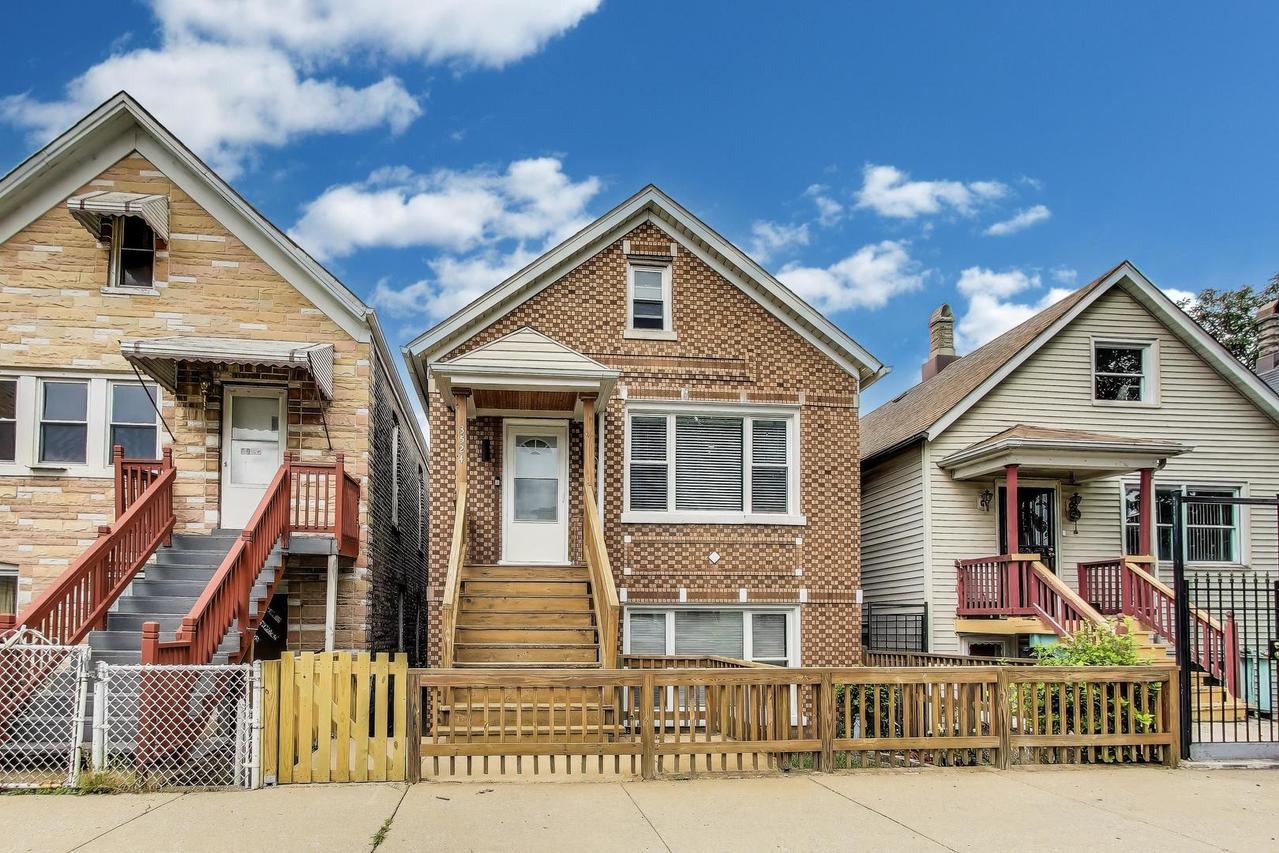 3524 S Marshfield Ave., Chicago, IL 60609