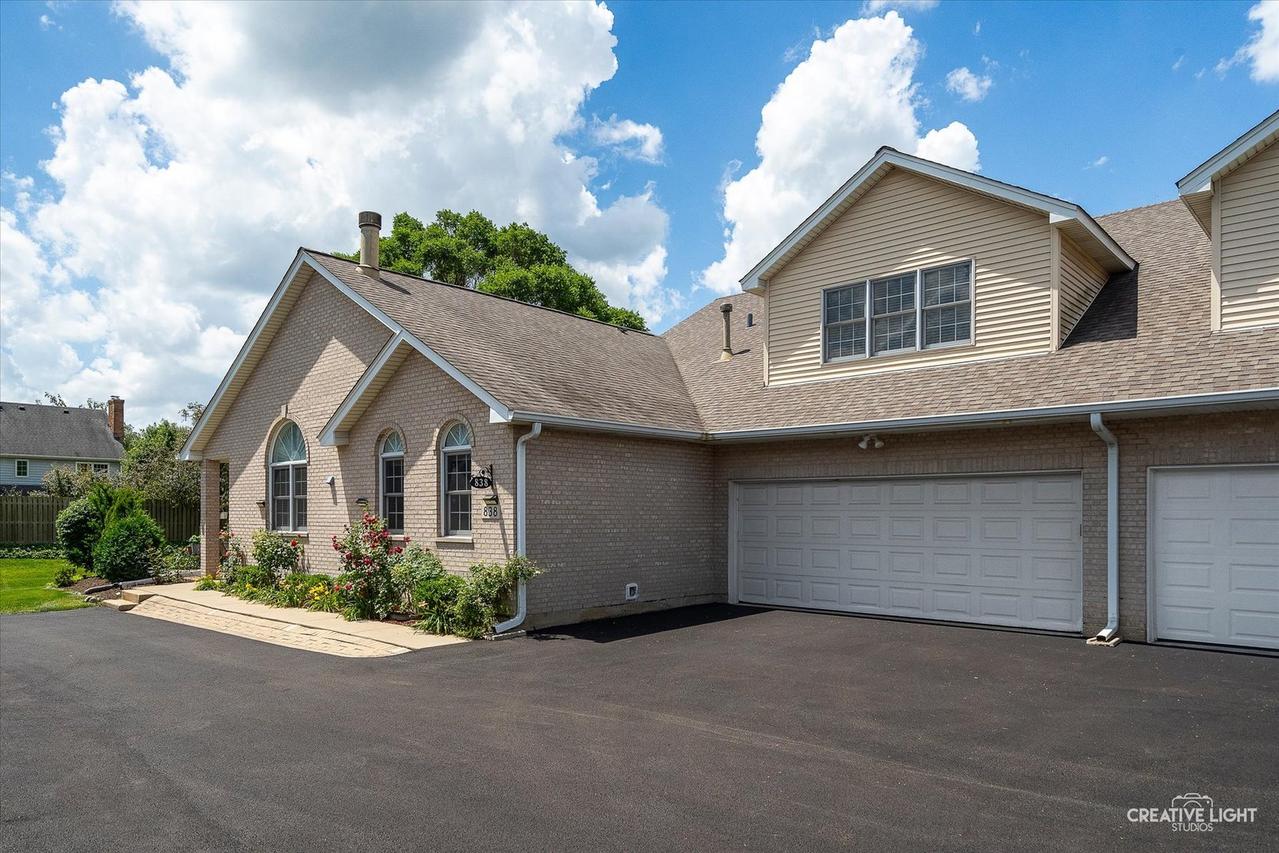 838 Havenshire Rd., Naperville, IL 60565
