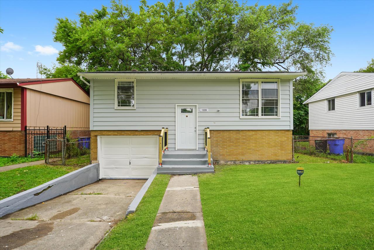 13228 S Rhodes Ave., Chicago, IL 60827