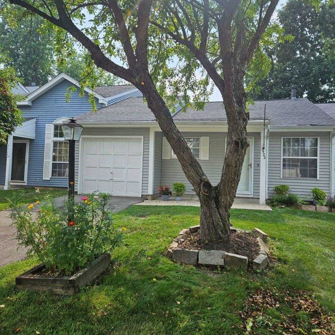 3522 Southport Dr., Island Lake, IL 60042