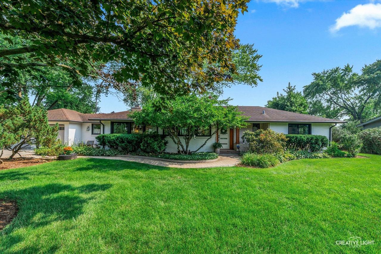2300 Kaneville Rd., Geneva, IL 60134