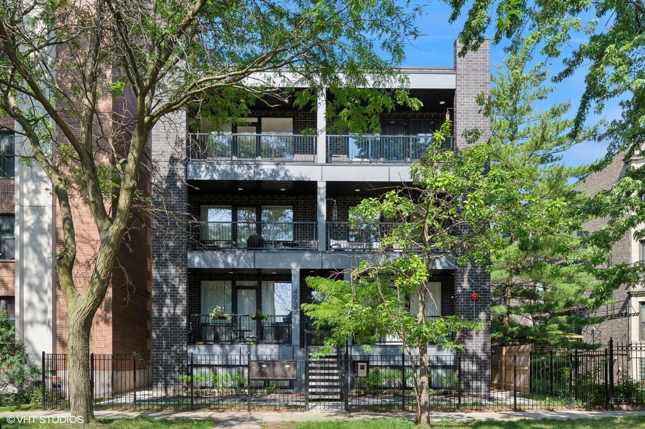 4932 N Kenmore Ave. #2N, Chicago, IL 60640