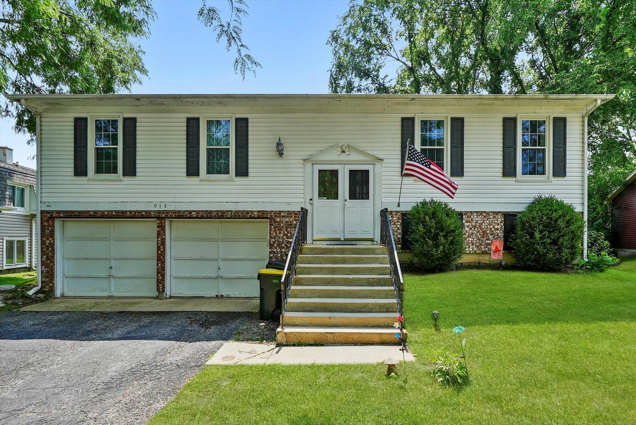 913 W Main St., Cary, IL 60013