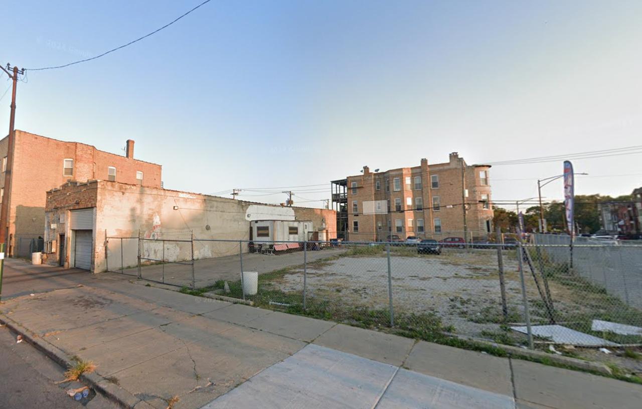 3000 W Roosevelt Rd., Chicago, IL 60612