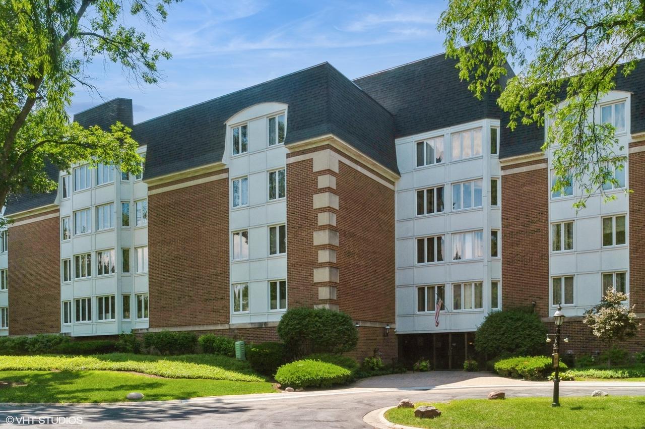 175 Lake Blvd. #308, Buffalo Grove, IL 60089