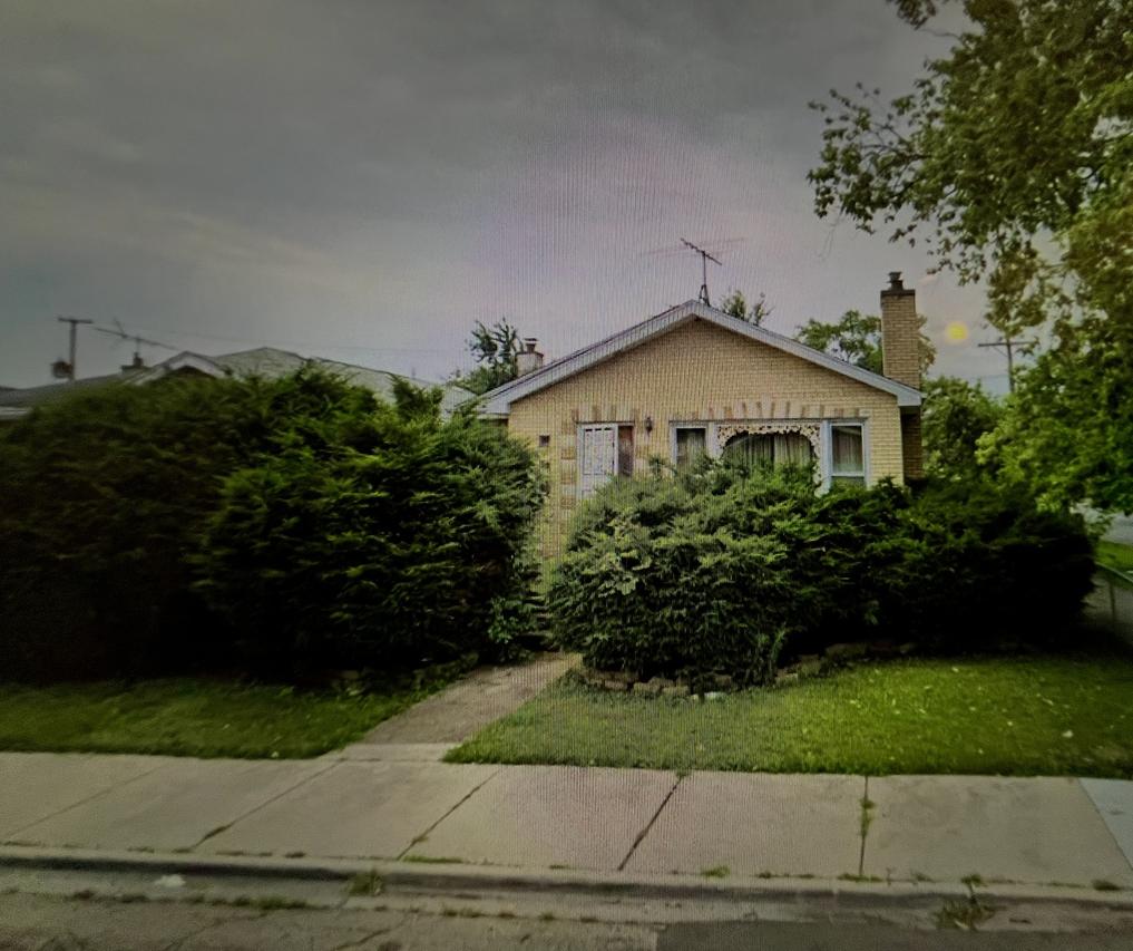 1353 W 96th St., Chicago, IL 60643