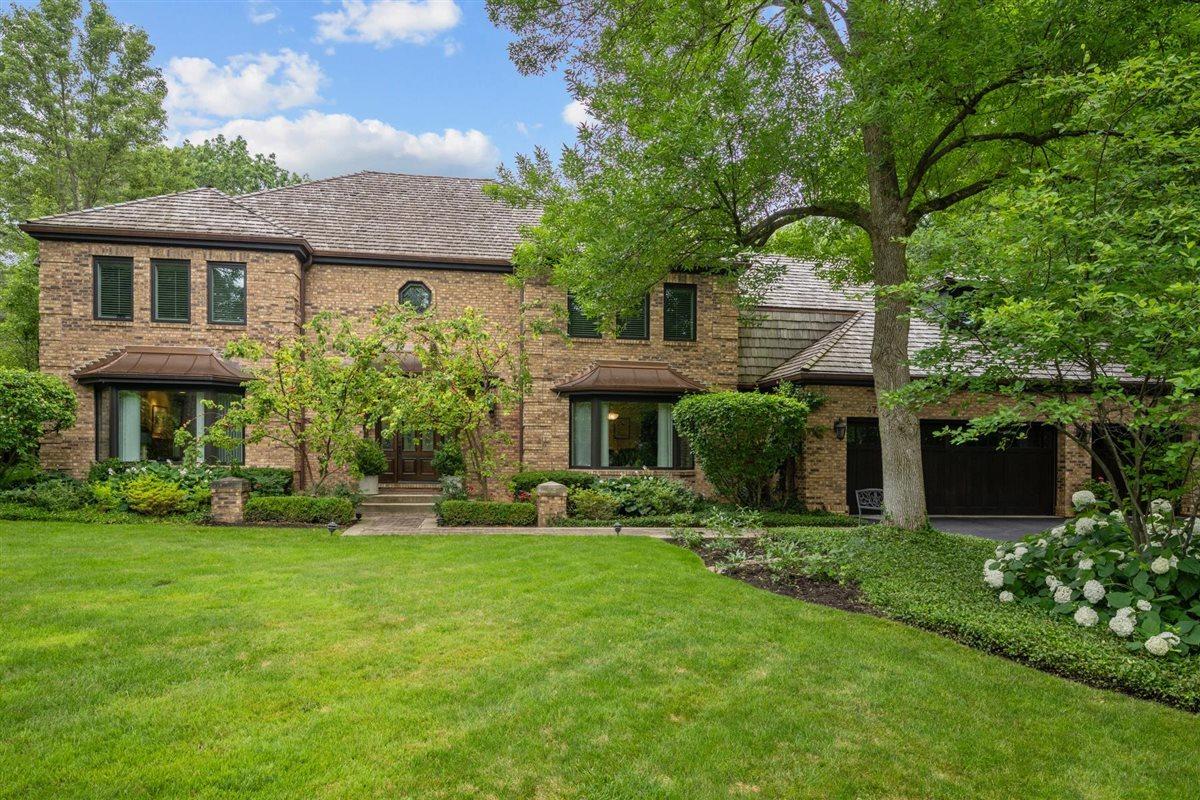 470 Turicum Rd., Lake Forest, IL 60045
