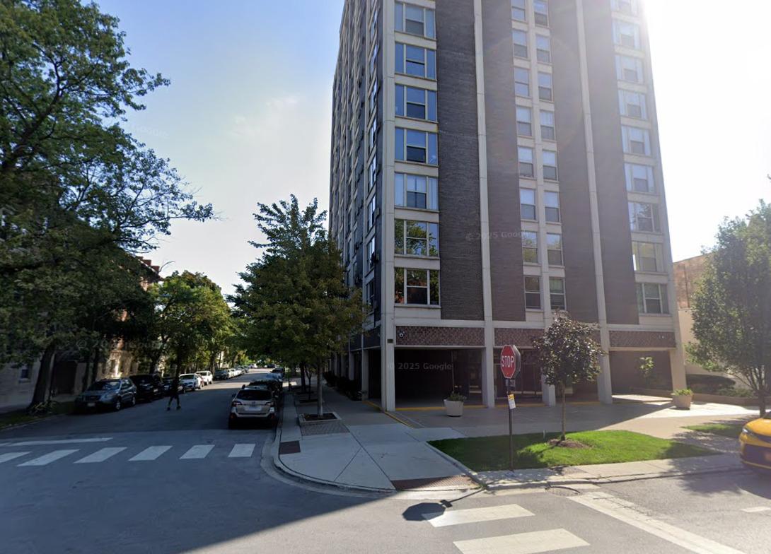 5401 S Hyde Park Blvd. #903, Chicago, IL 60615