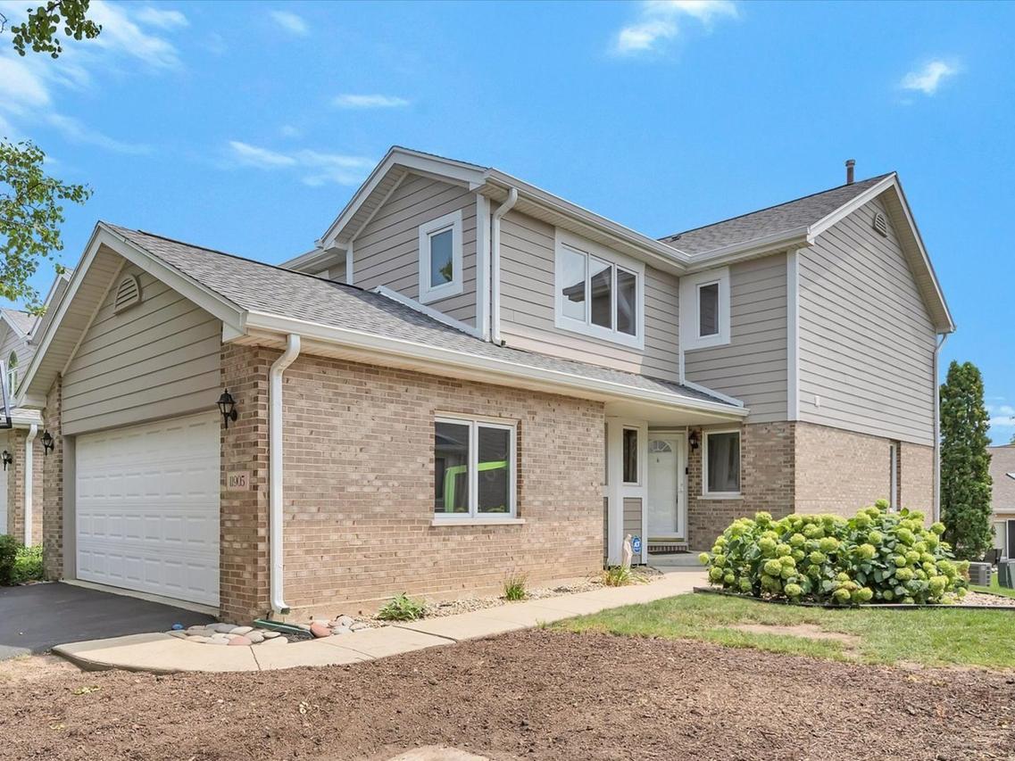 11905 Cormoy Ln., Orland Park, IL 60467
