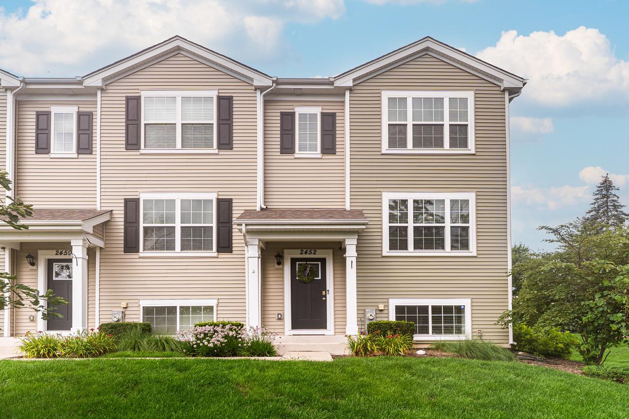 2452 Alison Ave., Pingree Grove, IL 60140
