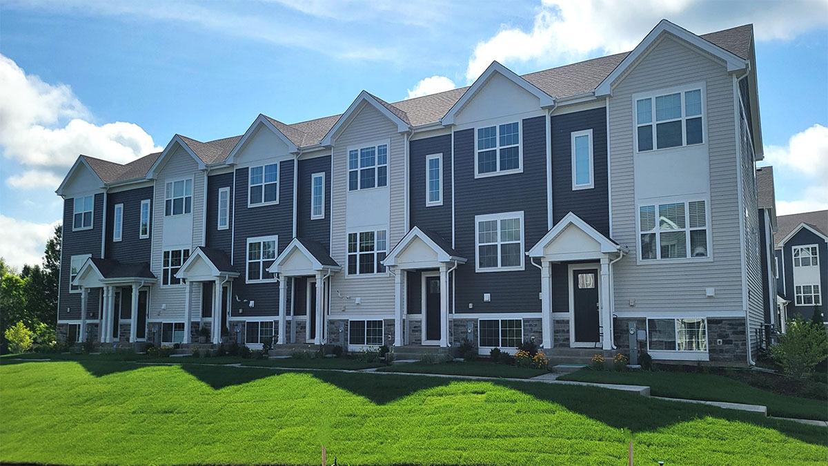 6610 Linden Tr. #E, Wonder Lake, IL 60097