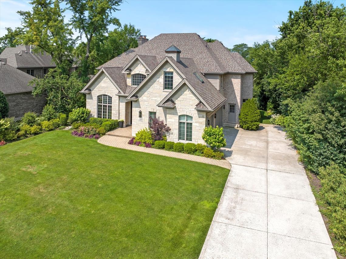 5750 S Thurlow St., Hinsdale, IL 60521