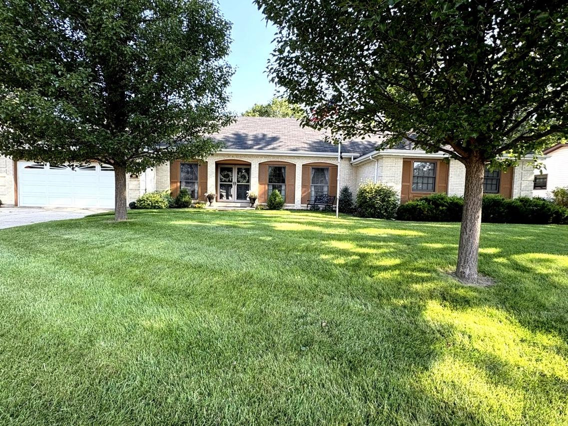 203 Drake Ave., Rochelle, IL 61068