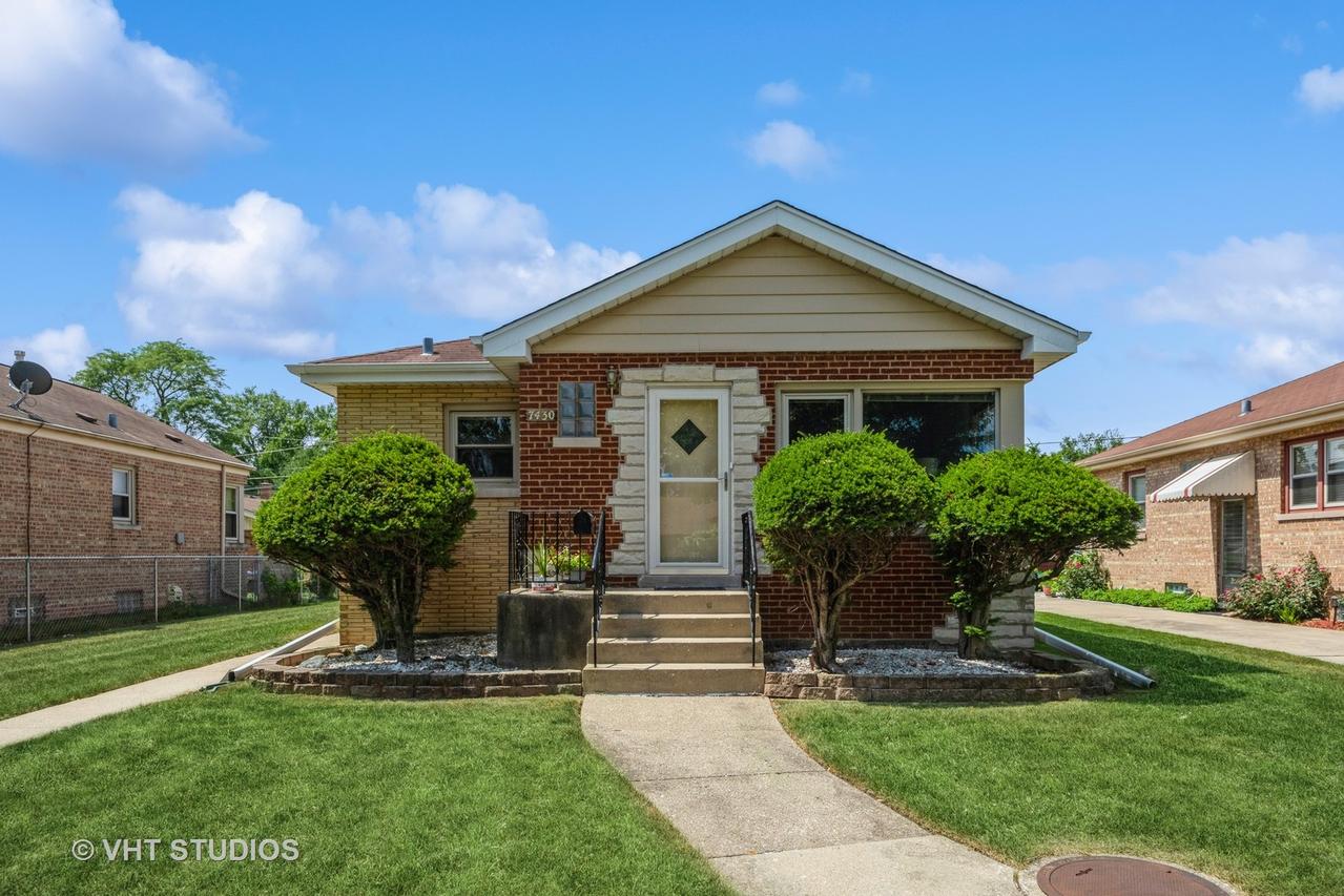 7430 Keeler Ave., Skokie, IL 60076