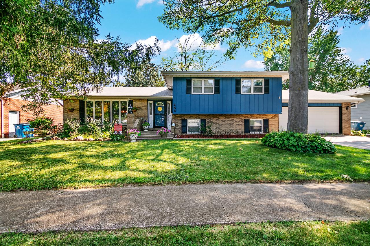 454 Francis St., Bourbonnais, IL 60914