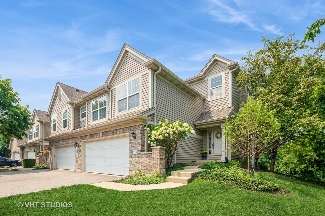 216 River Mist Ct., Oswego, IL 60543