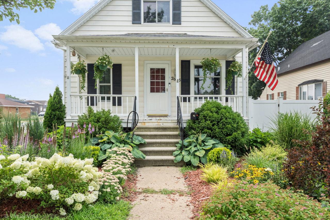 2643 Ridge Rd., Lansing, IL 60438