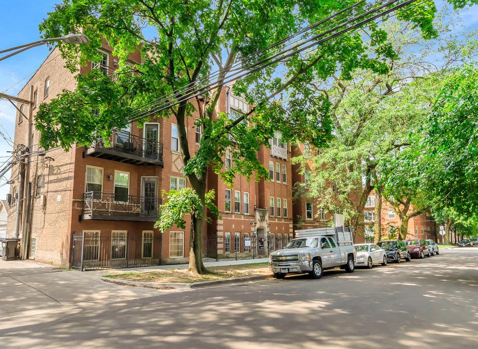 3425 W Berteau Ave. #2, Chicago, IL 60618