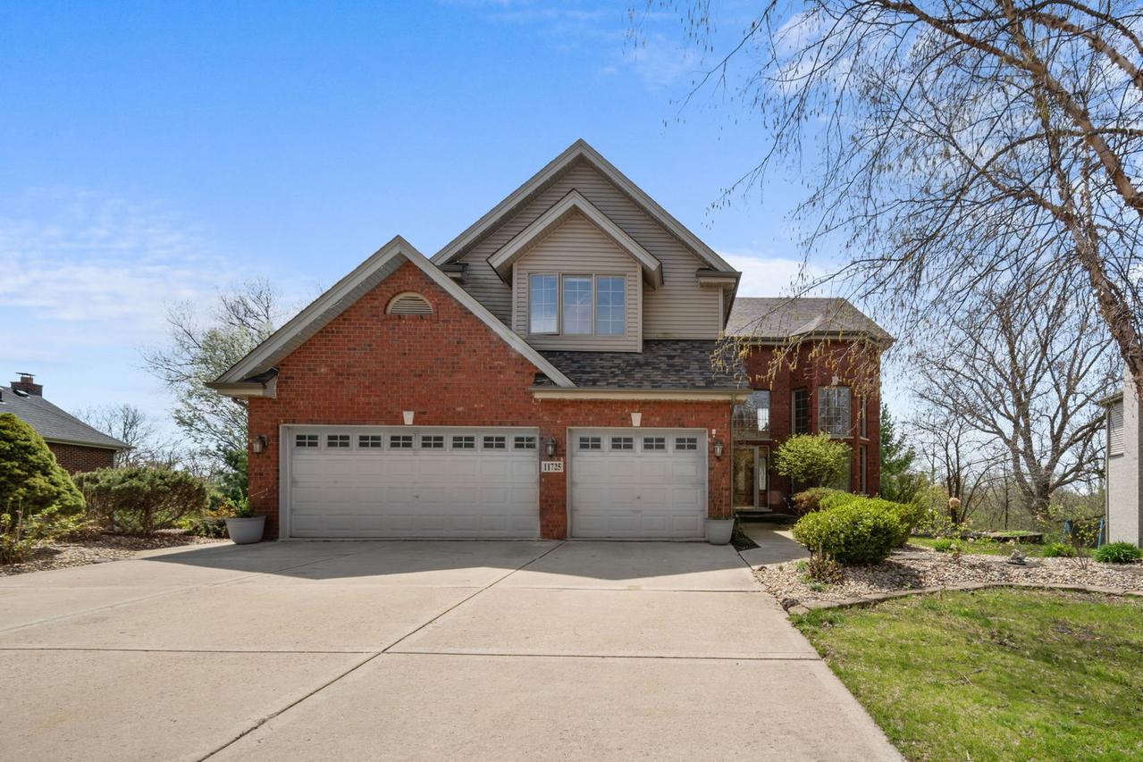 11725 Cooper Way, Orland Park, IL 60467