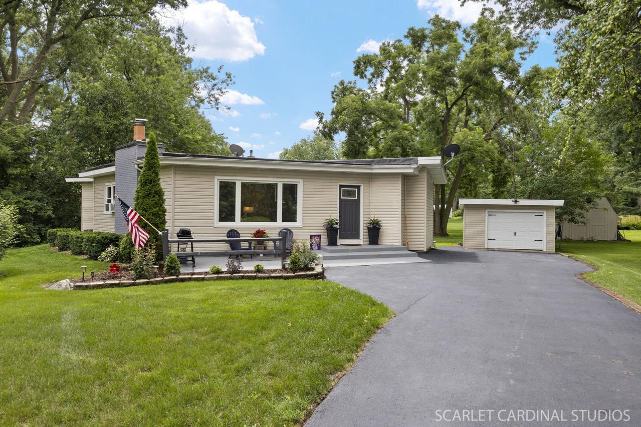 17W425 Harrison St., Villa Park, IL 60181