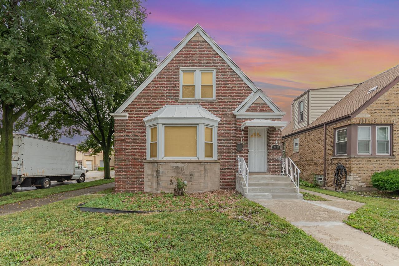 [Address Hidden by Seller], Chicago, IL 60643
