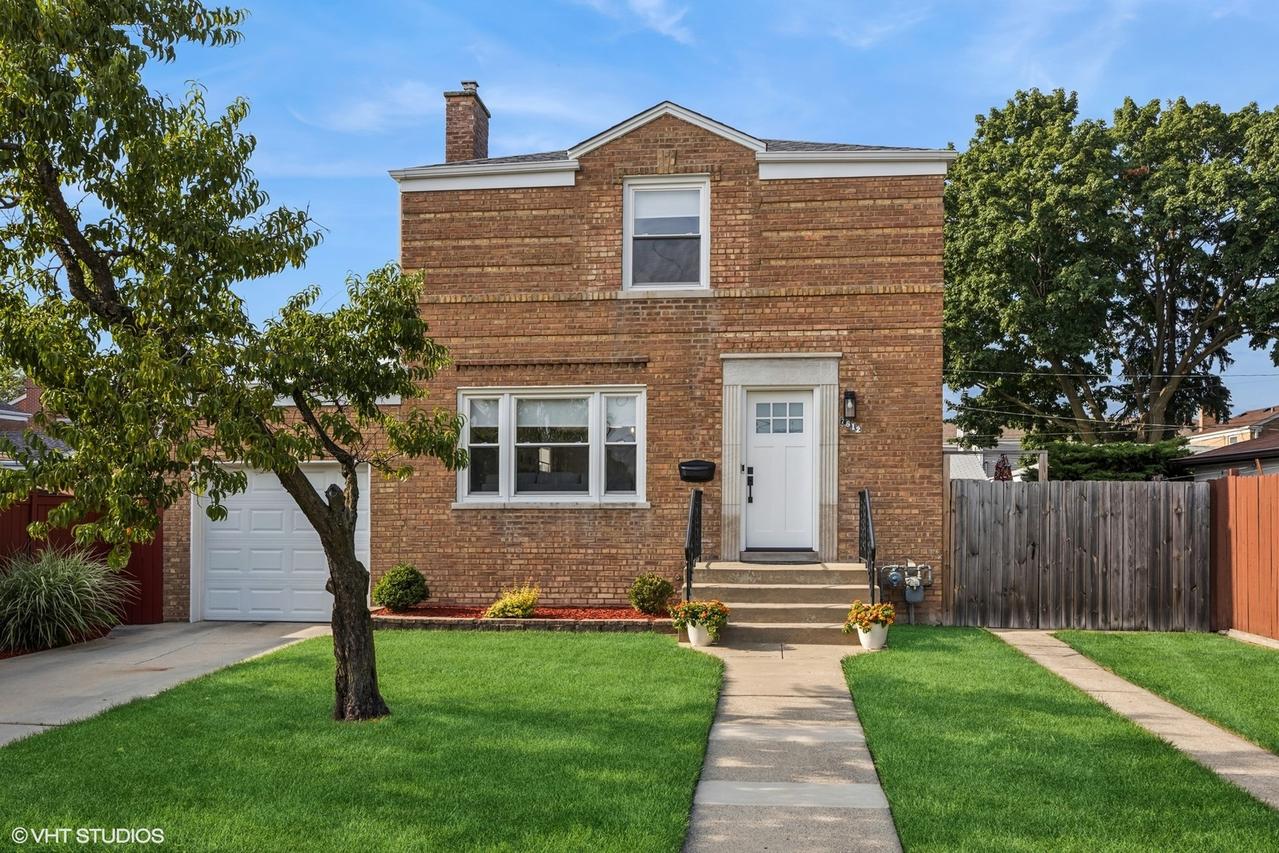 7812 W Altgeld St., Elmwood Park, IL 60707