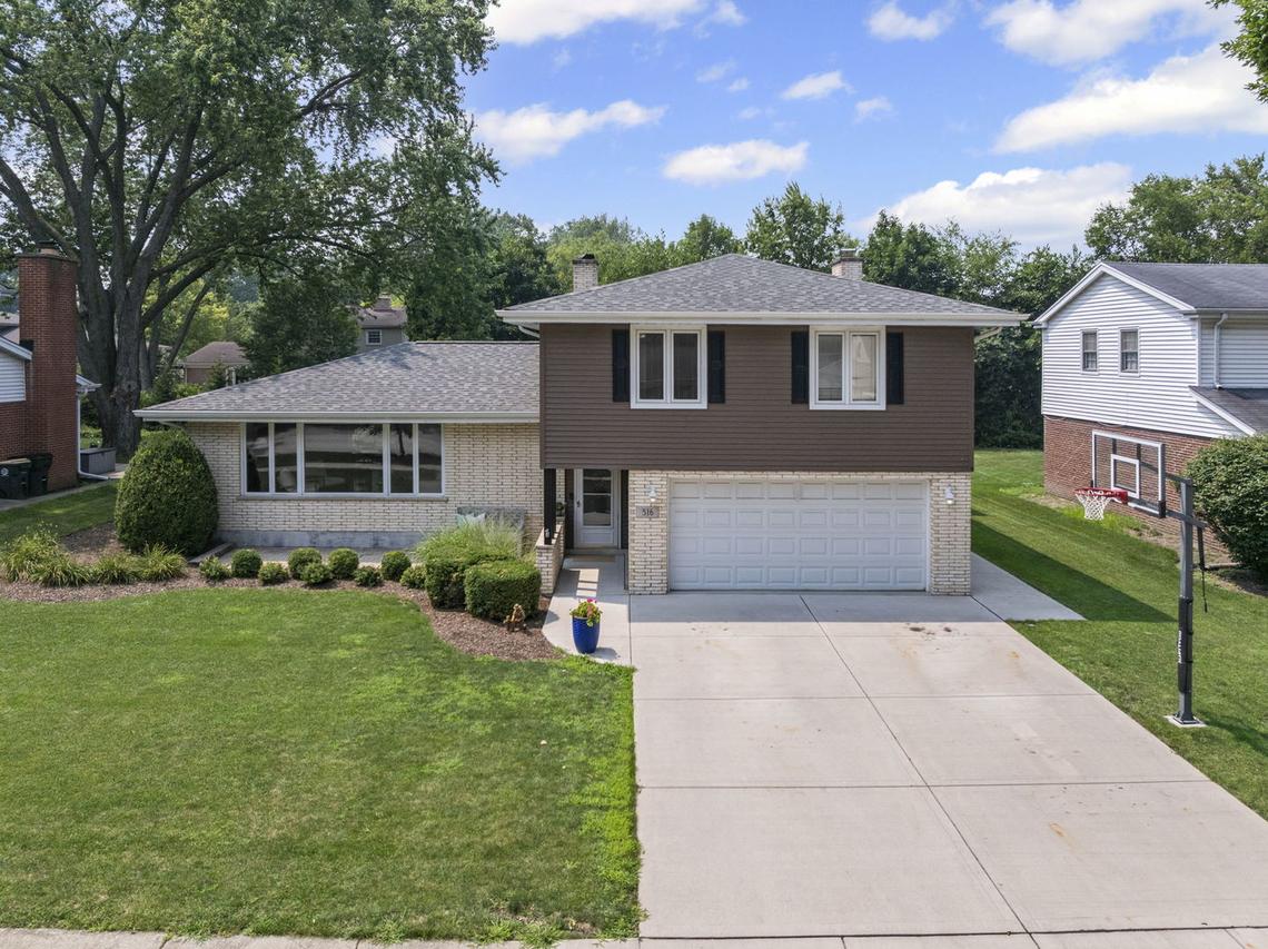 516 S Patton Ave., Arlington Heights, IL 60005