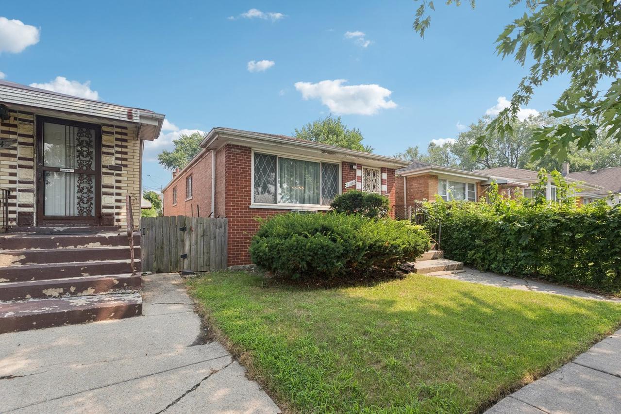 1146 E 90th St., Chicago, IL 60619