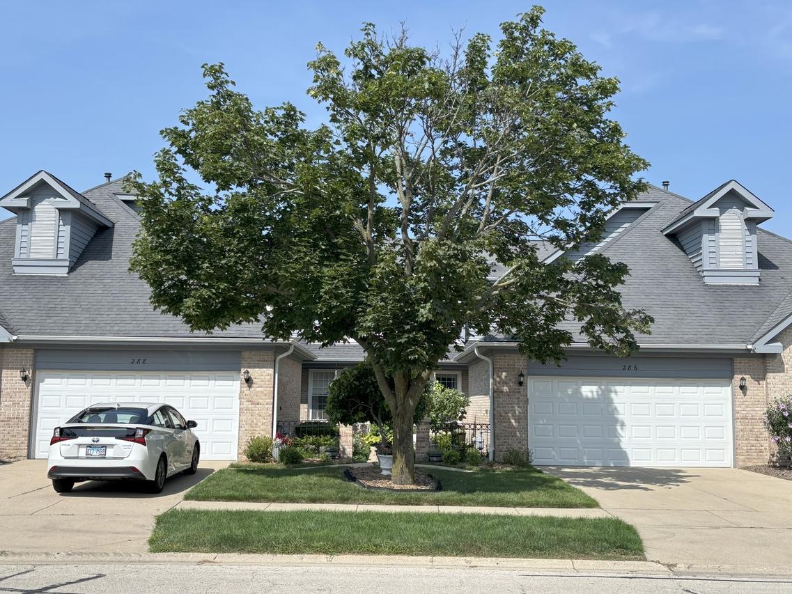 288 Benton Ln., Bloomingdale, IL 60108