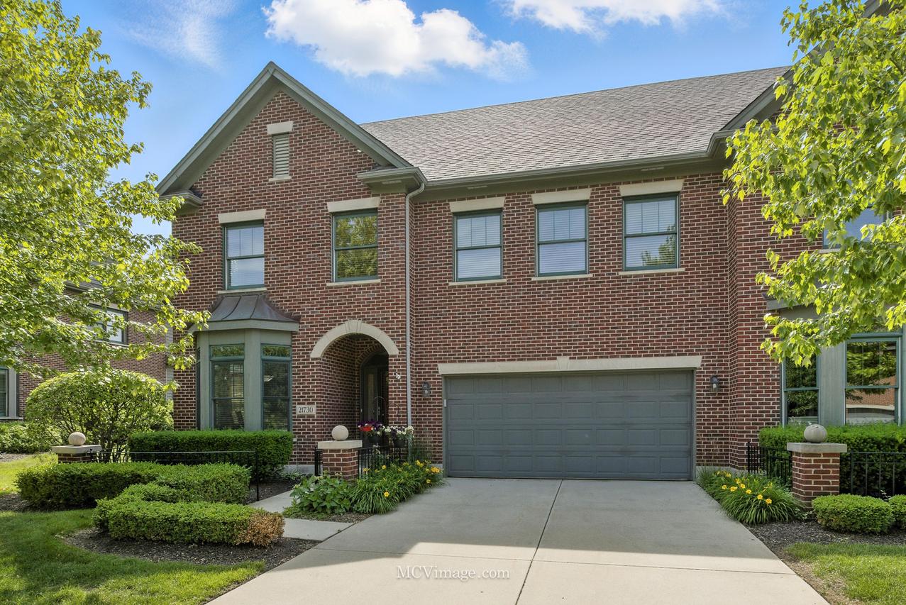 21730 Higley Ln., Frankfort, IL 60423