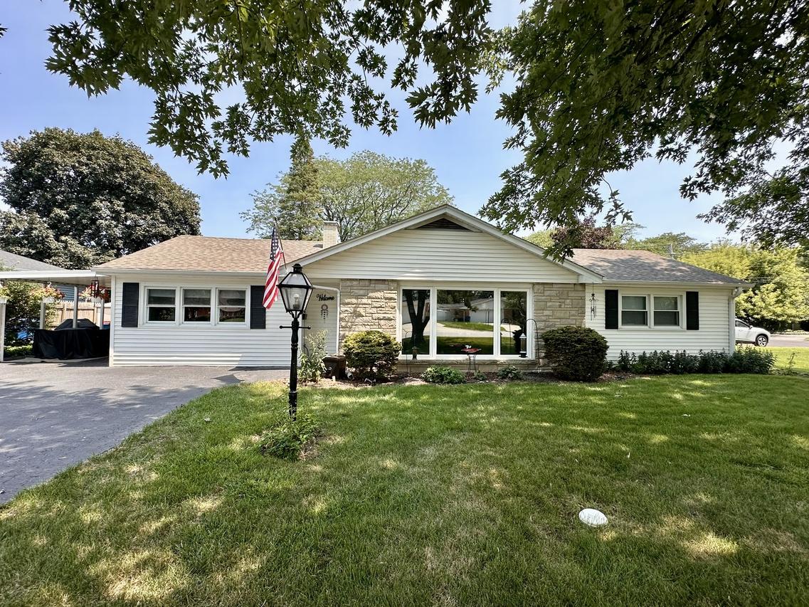 250 S Edgelawn Dr., Aurora, IL 60506