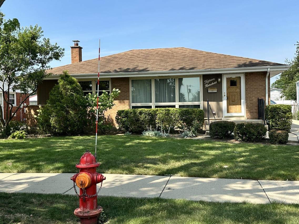 1500 Cindy Ln., Des Plaines, IL 60018