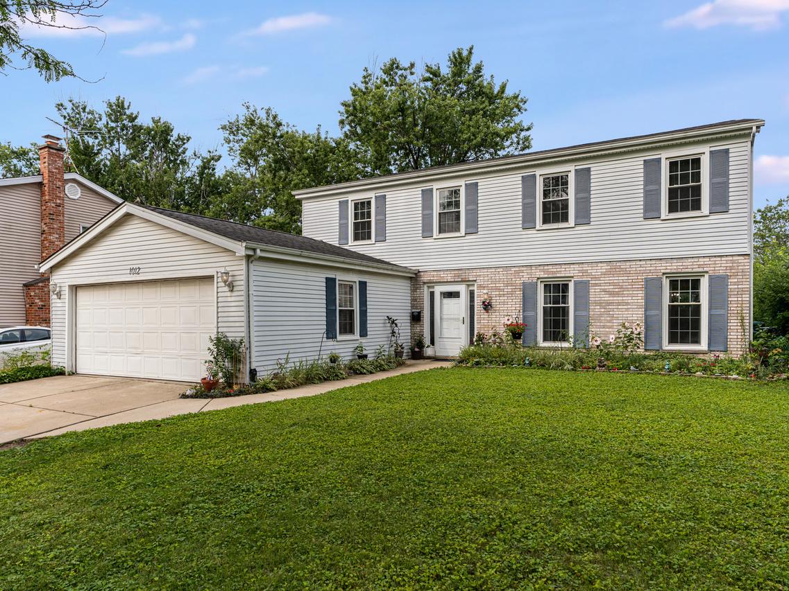 1012 Apple Ln., Lombard, IL 60148