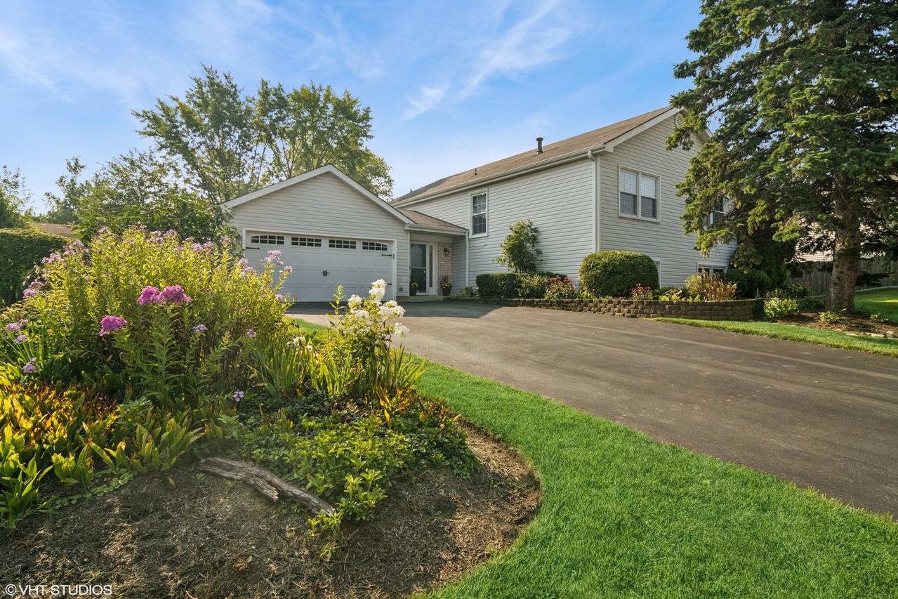 810 Red Bridge Rd., Lake Zurich, IL 60047
